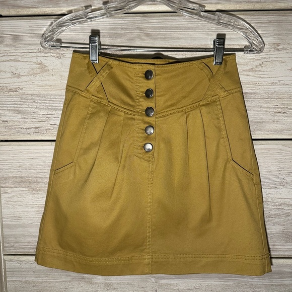 silence + noise Dresses & Skirts - Women's Mustard Button-Front Skirt NWT